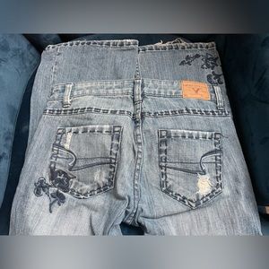 Vintage American Eagle AE Embroidered Jeans Size 2
